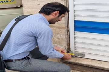 پلمب یک واحد مرغ‌فروشی در رشت